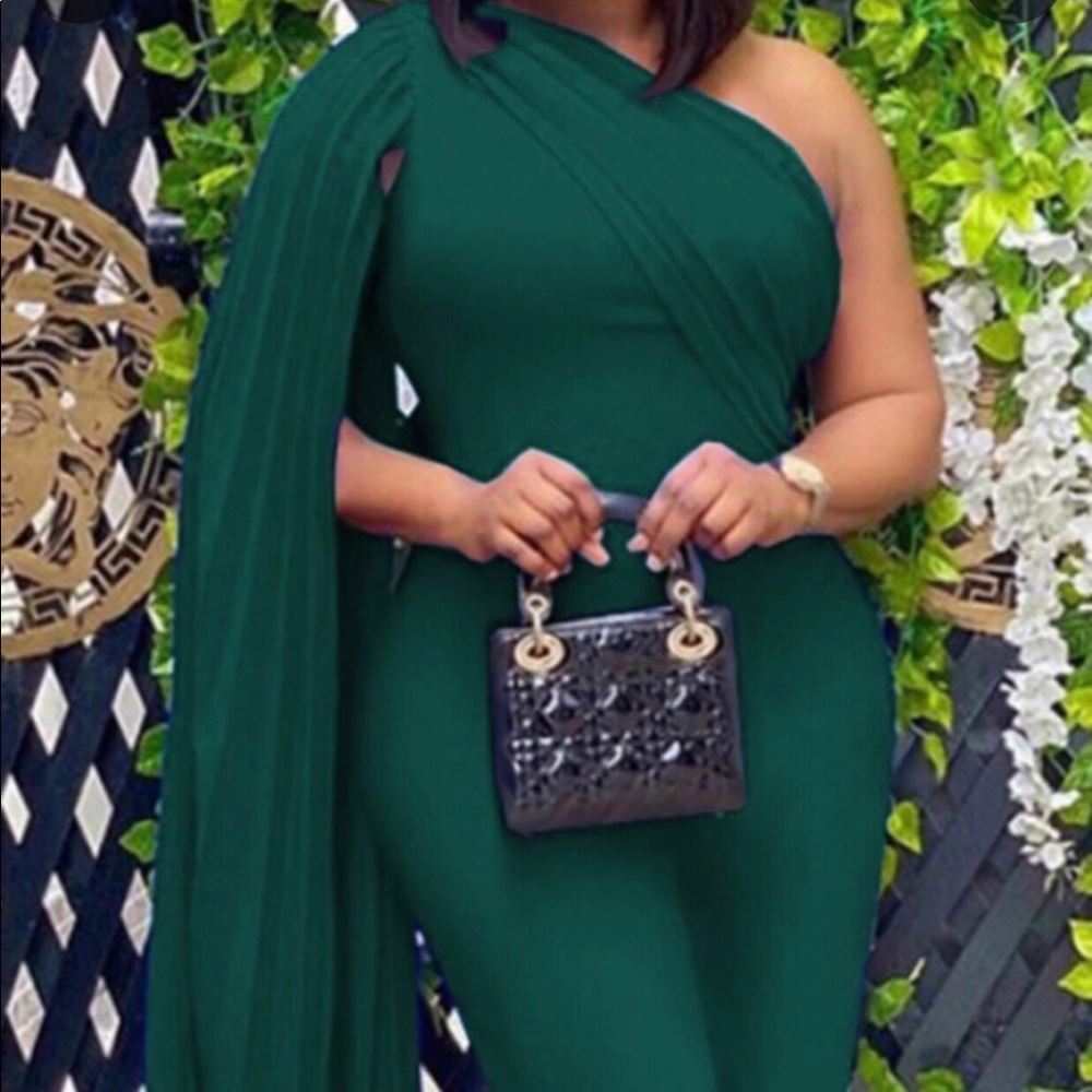 Sexy Dark Green Formal Jumpsuit